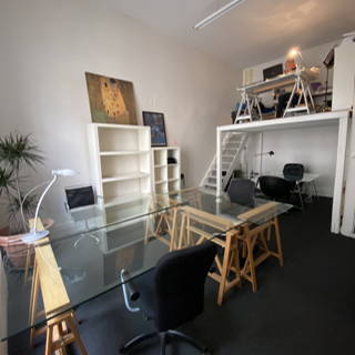 Espace indépendant 80 m² 8 postes Location bureau Rue Myrha Paris 75018 - photo 3